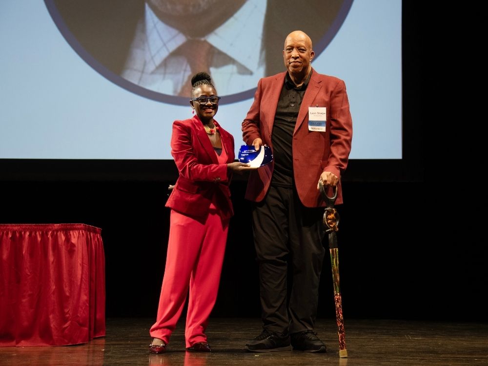 2025 Alumni Award